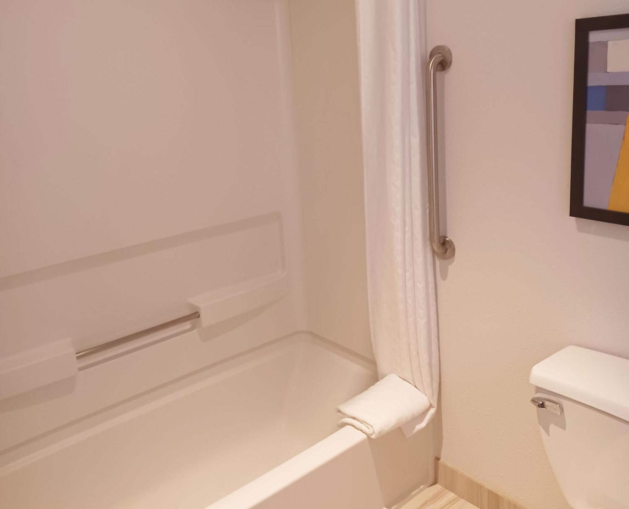 Inn Comfort - Columbus 3*